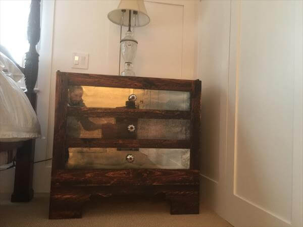 Pallet Nightstand Bedside Table